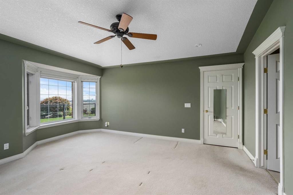 35 Prominence Path Sw, Calgary, AB - With Exterior