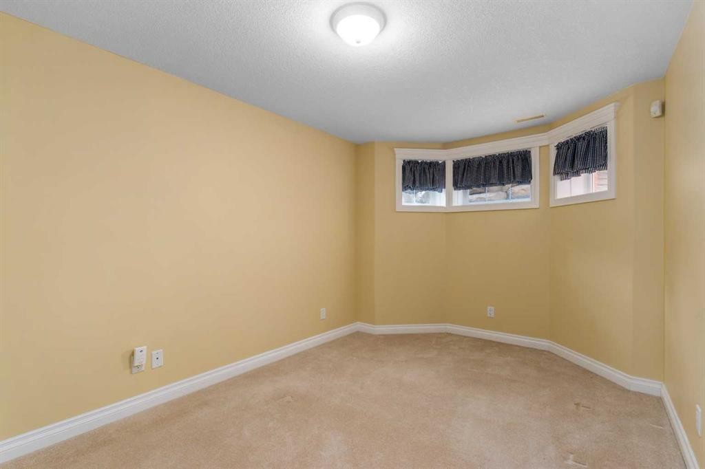 35 Prominence Path Sw, Calgary, AB - Indoor Photo Showing Other Room