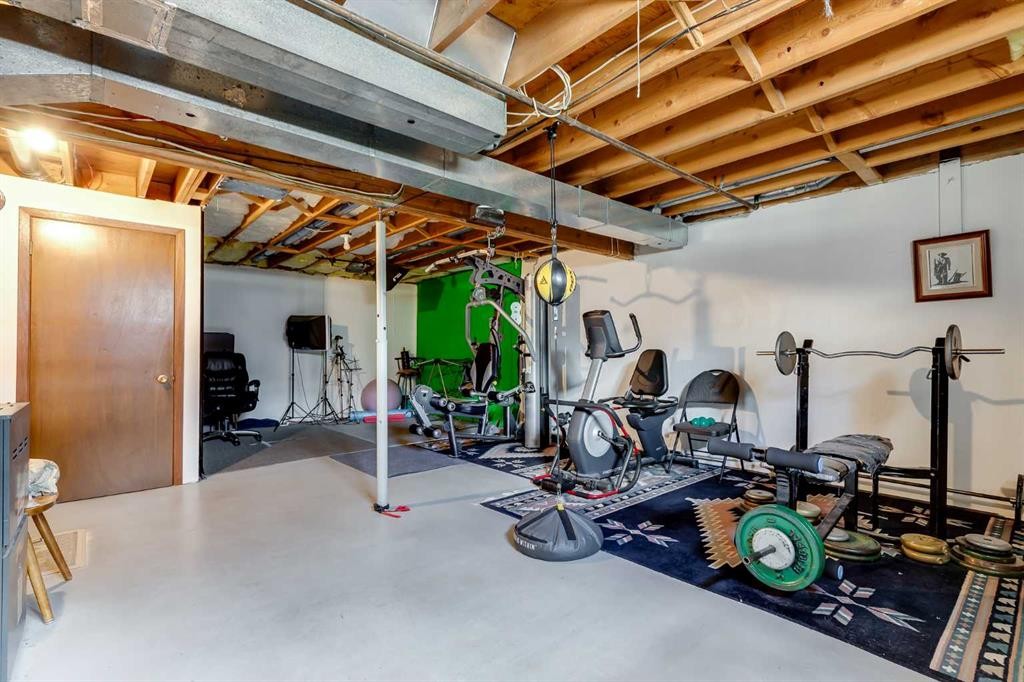 364 Silvergrove Place Nw, Calgary, AB