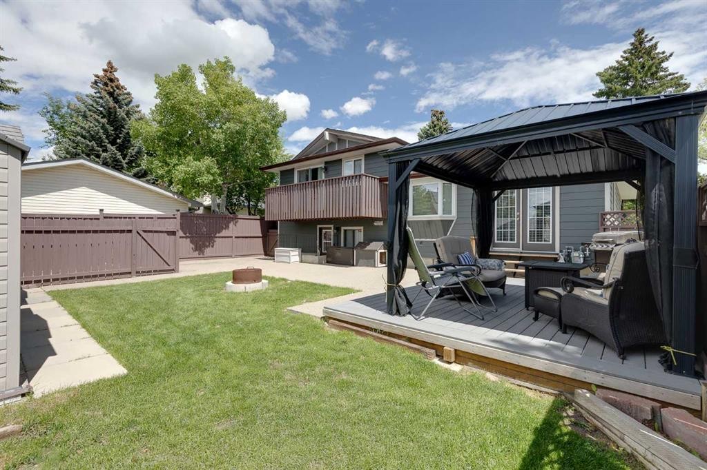 364 Silvergrove Place Nw, Calgary, AB