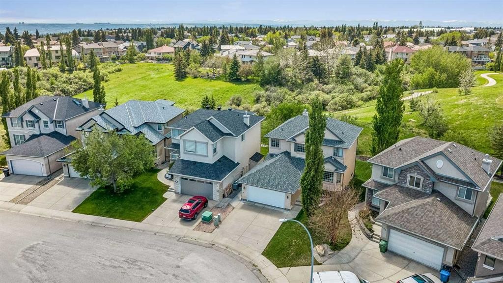 127 Edgeridge Close Nw, Calgary, AB - Outdoor