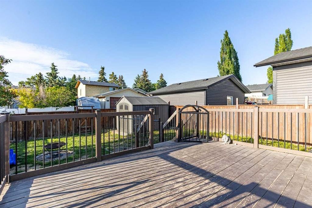 34 Elk Hill Se, Airdrie, AB