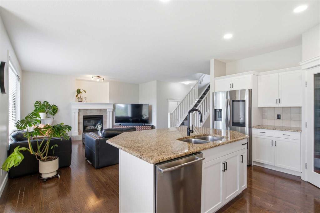 158 Silverado Bank Circle Sw, Calgary, AB