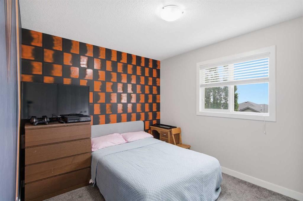 158 Silverado Bank Circle Sw, Calgary, AB