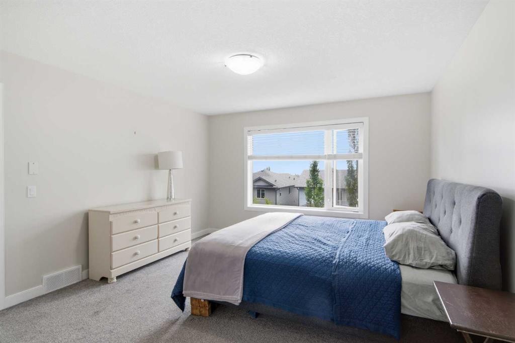 158 Silverado Bank Circle Sw, Calgary, AB