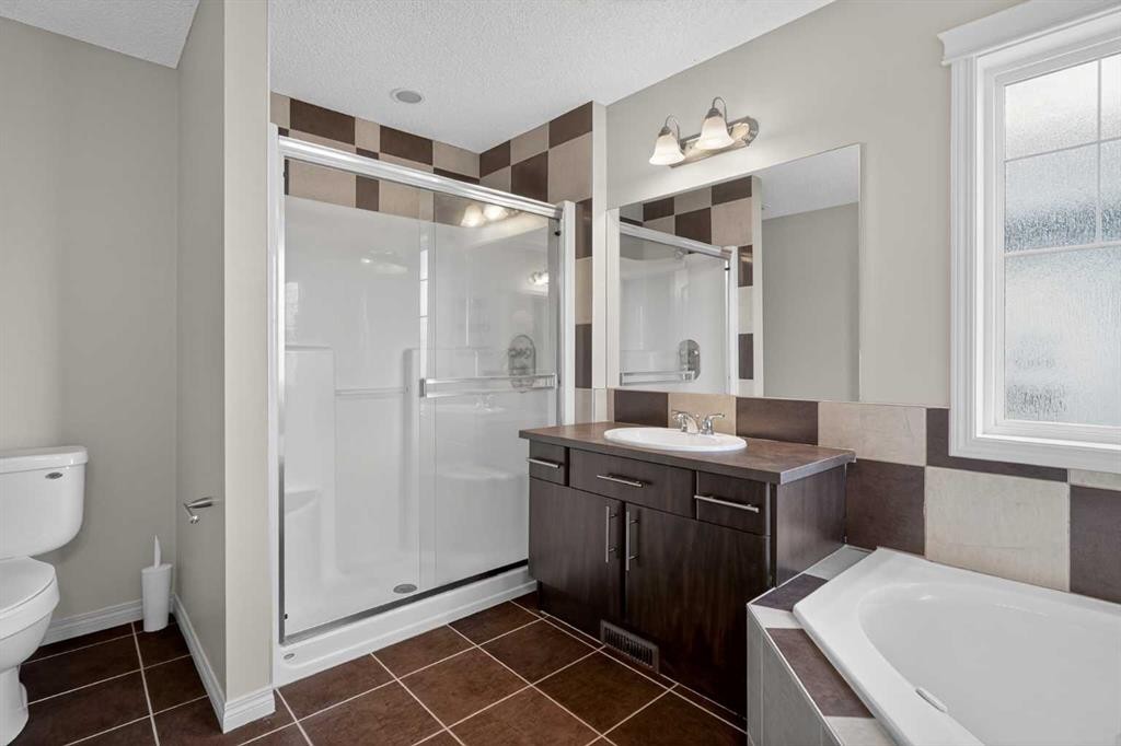 243 Silverado Plains Close Sw, Calgary, AB