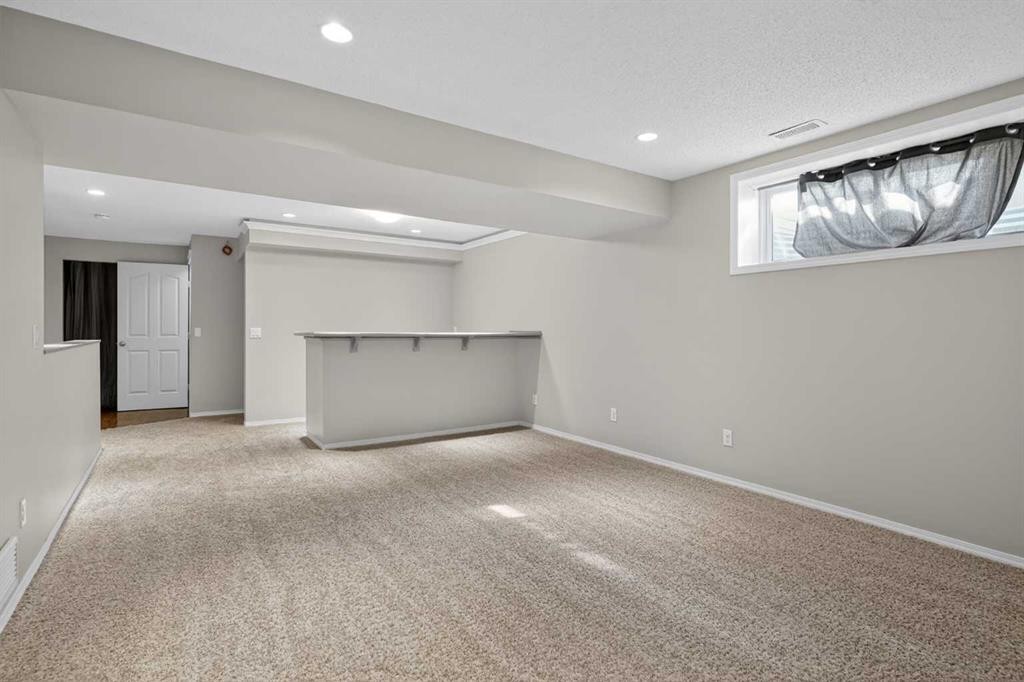 243 Silverado Plains Close Sw, Calgary, AB