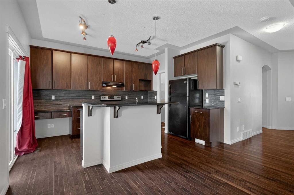 243 Silverado Plains Close Sw, Calgary, AB