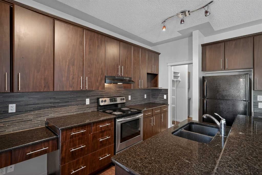 243 Silverado Plains Close Sw, Calgary, AB