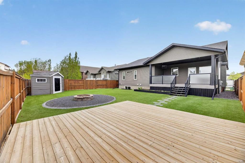 17 Viceroy Crescent, Olds, AB