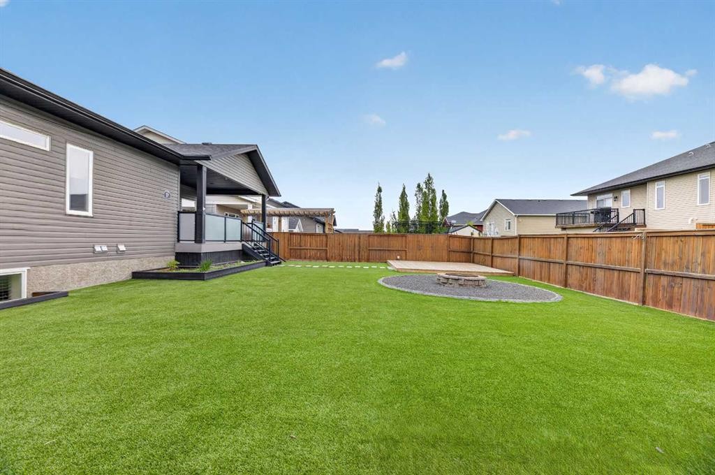 17 Viceroy Crescent, Olds, AB