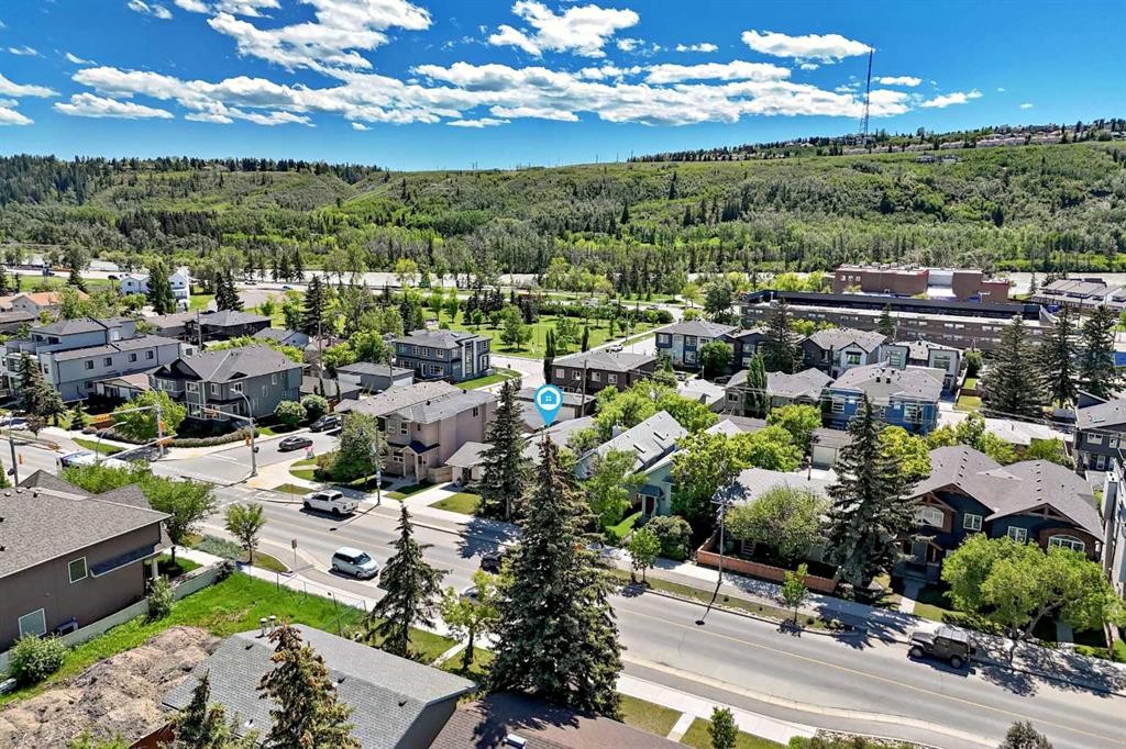 4407 Bowness Road Nw, Calgary, AB