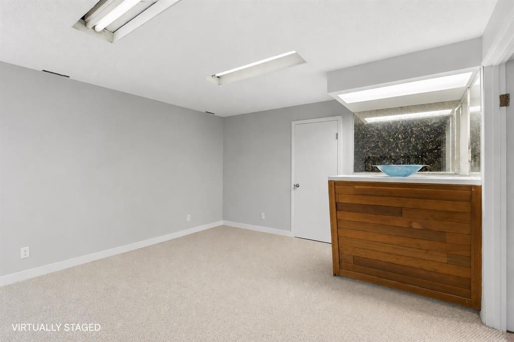 252 Templeview Way Ne, Calgary, AB - Indoor Photo Showing Other Room