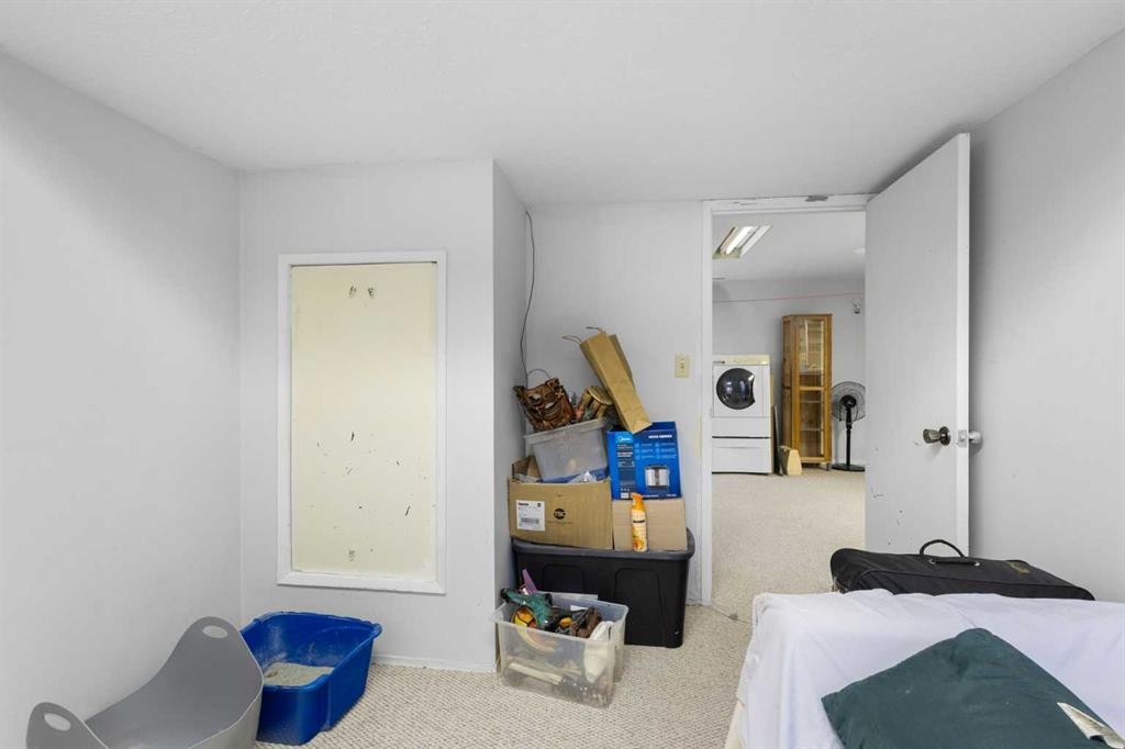 252 Templeview Way Ne, Calgary, AB - Indoor Photo Showing Bedroom