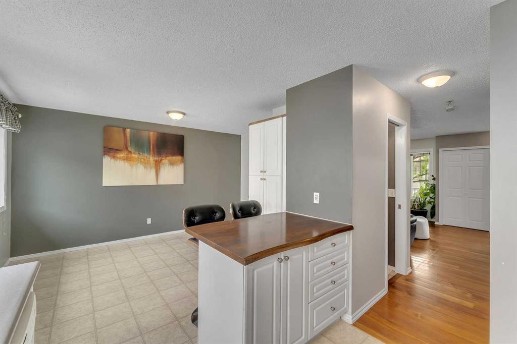 27-4 Stonegate Drive Nw, Airdrie, AB