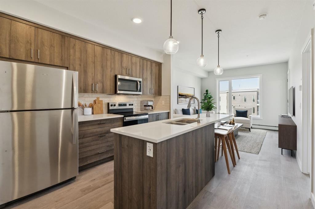 412-700 Shawnee Square Sw, Calgary, AB