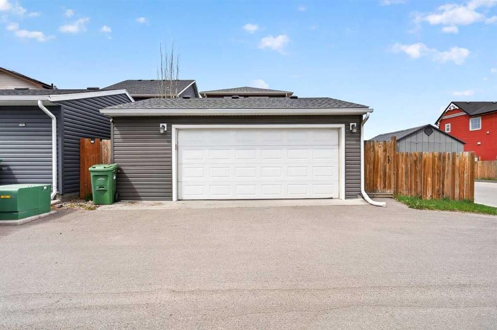 108 Auburn Crest Park Se, Calgary, AB - Outdoor With Exterior