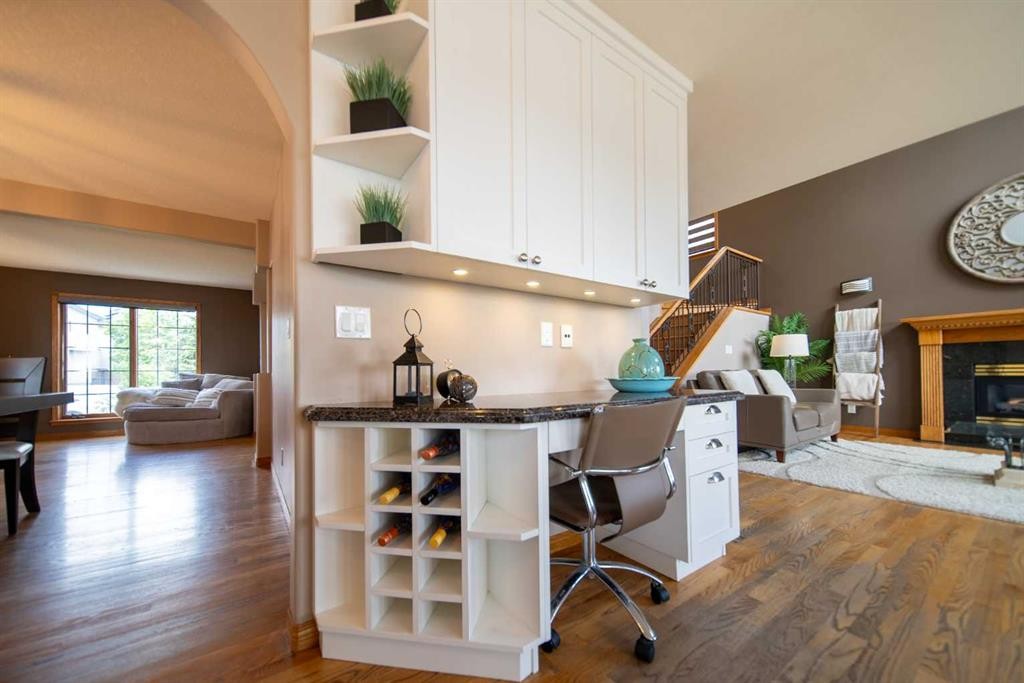 360 Hidden Ranch Circle Nw, Calgary, AB