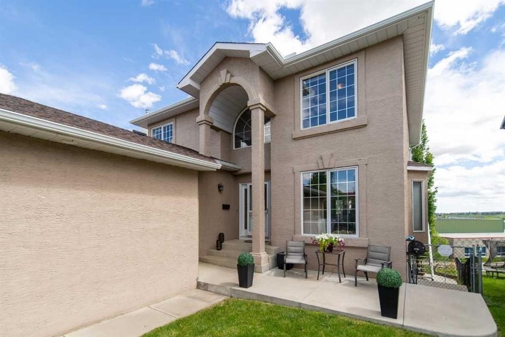 360 Hidden Ranch Circle Nw, Calgary, AB