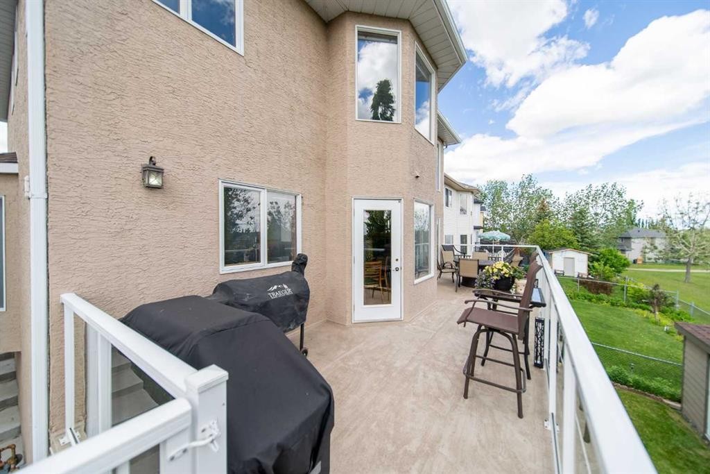 360 Hidden Ranch Circle Nw, Calgary, AB