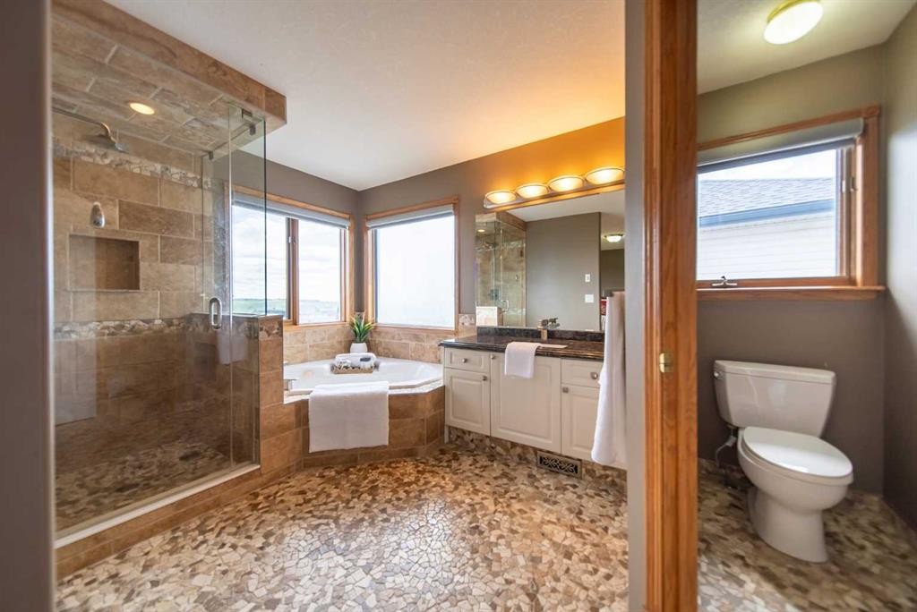 360 Hidden Ranch Circle Nw, Calgary, AB