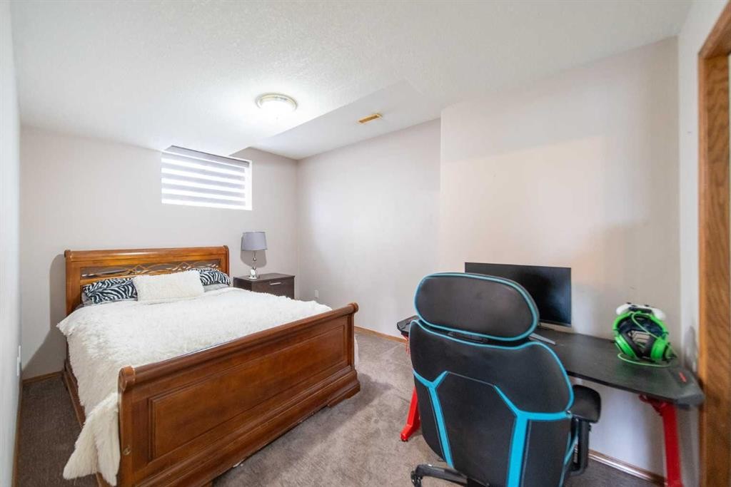 360 Hidden Ranch Circle Nw, Calgary, AB