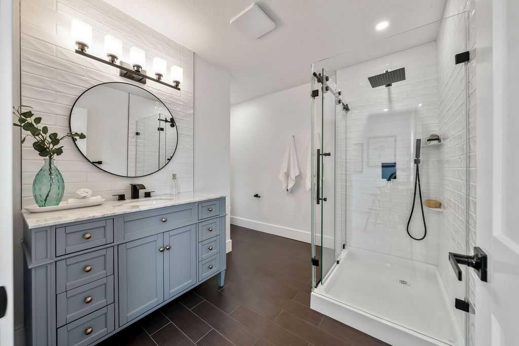 45 25 Avenue Sw, Calgary, AB
