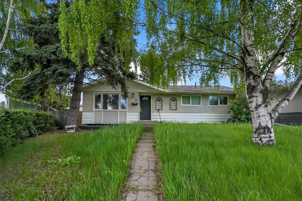 19 Haddock Road Sw, Calgary, AB