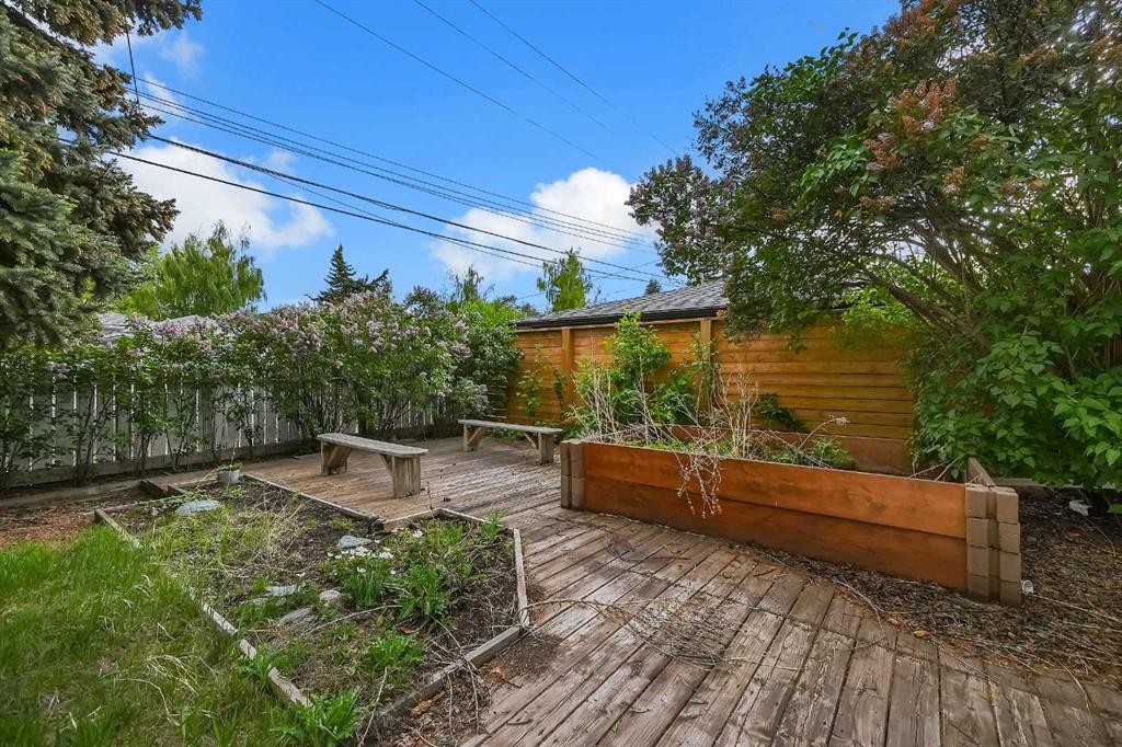 19 Haddock Road Sw, Calgary, AB