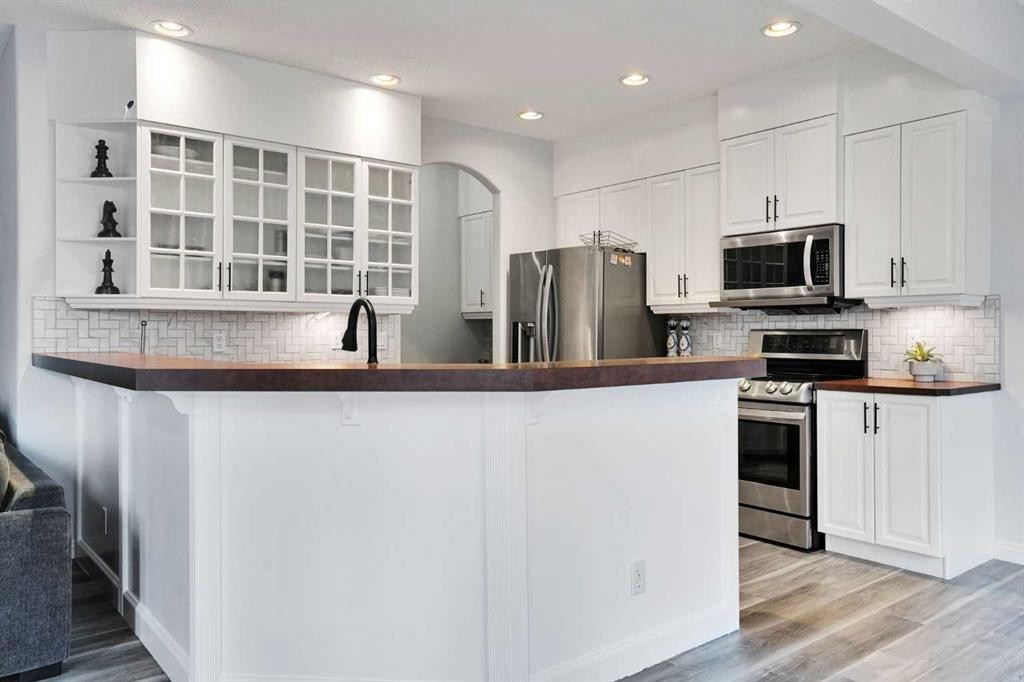 74 Cranleigh Green Se, Calgary, AB - Indoor Photo Showing Kitchen With Upgraded Kitchen