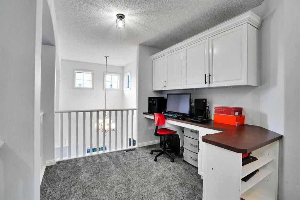 74 Cranleigh Green Se, Calgary, AB - Indoor Photo Showing Office