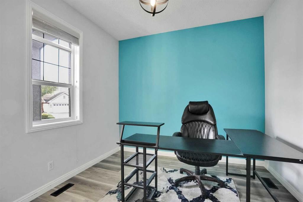 74 Cranleigh Green Se, Calgary, AB - Indoor Photo Showing Office