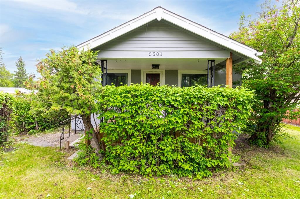 5501 51 Street, Olds, AB