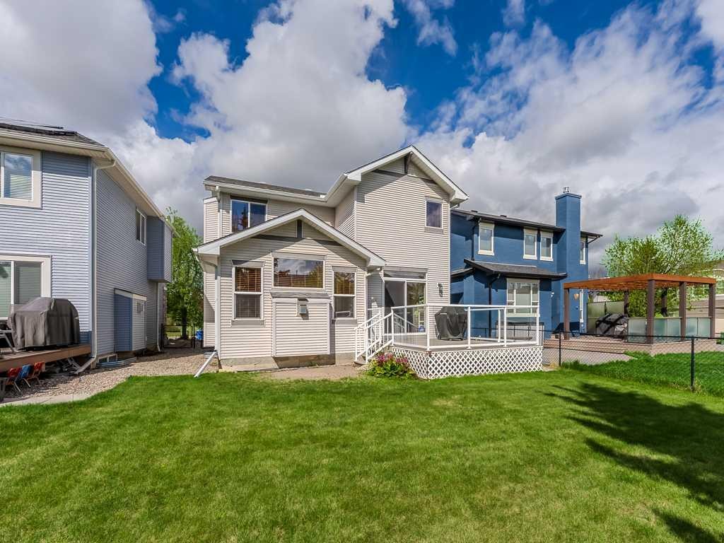 143 Cougarstone Square Sw, Calgary, AB