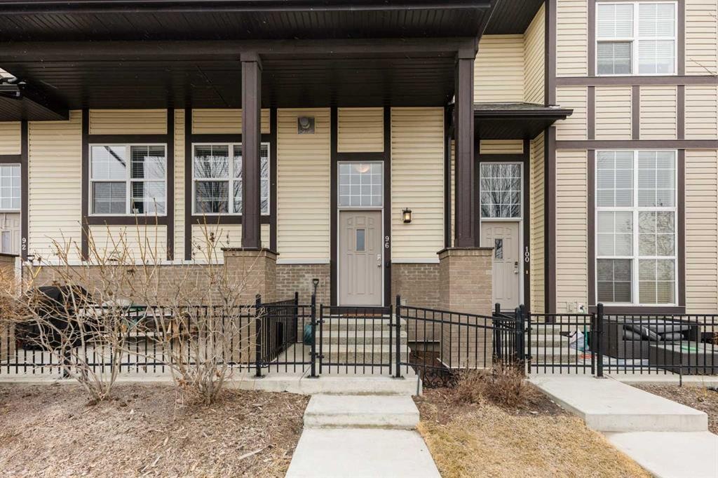 96 Cranarch Road Se, Calgary, AB - Outdoor