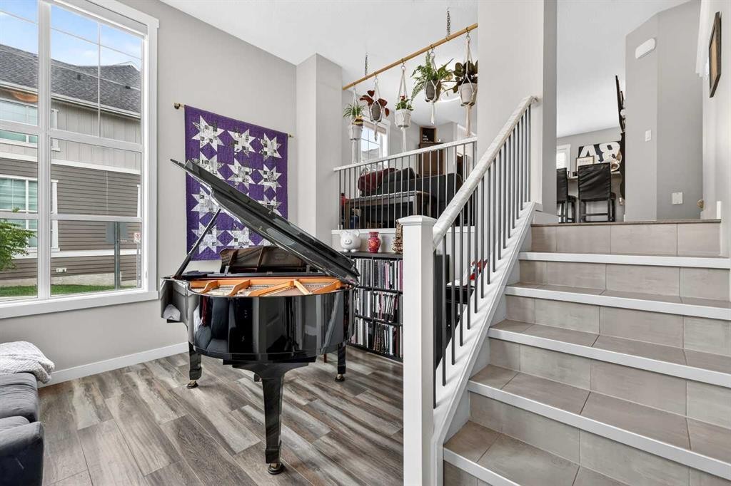 903 Cranbrook Walk Se, Calgary, AB