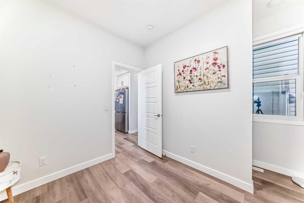 453 Corner Meadows Way Ne, Calgary, AB
