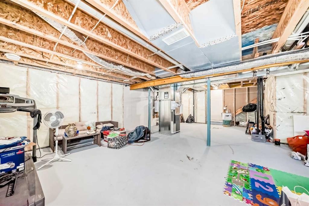 453 Corner Meadows Way Ne, Calgary, AB