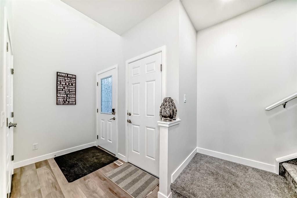 453 Corner Meadows Way Ne, Calgary, AB