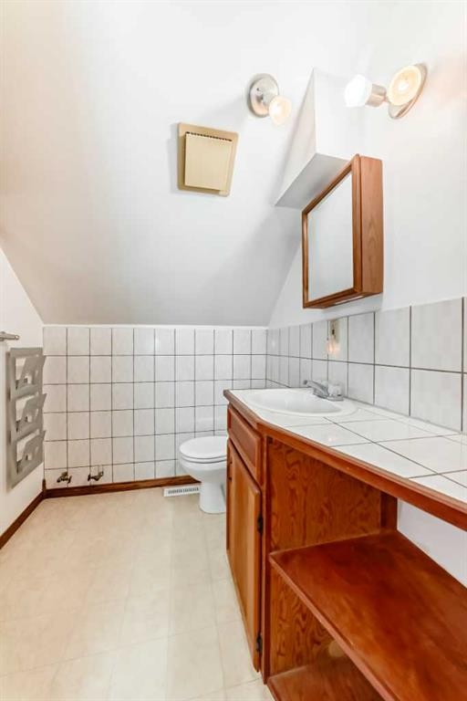 334 3 Avenue Ne, Calgary, AB