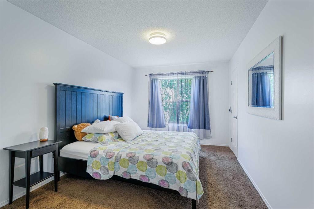 63 Coventry View Ne, Calgary, AB