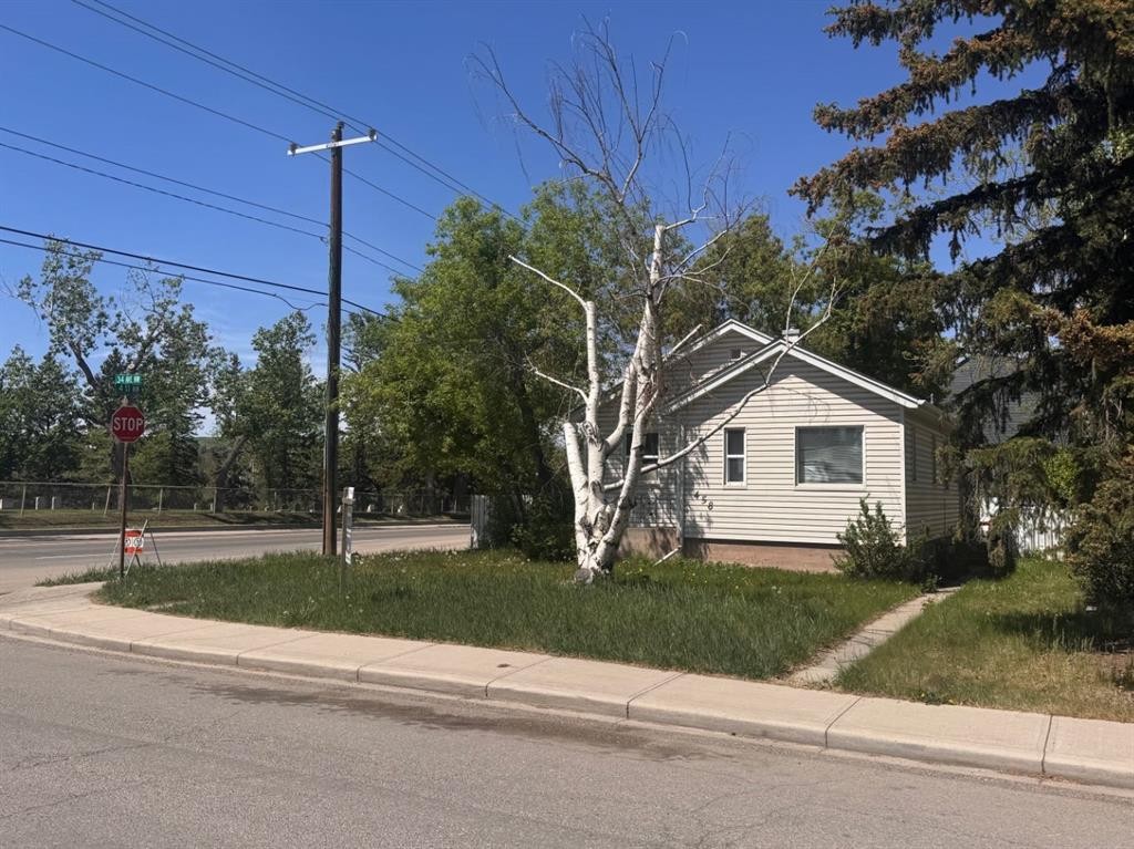 458 34 Avenue Nw, Calgary, AB