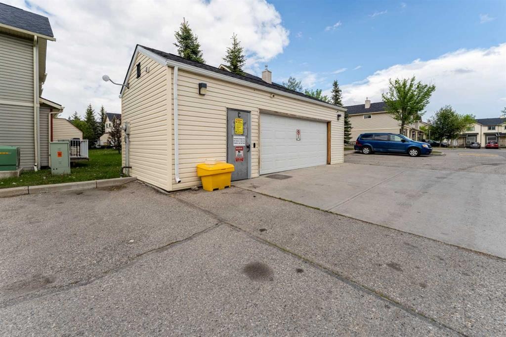 2102-111 Tarawood Lane Ne, Calgary, AB