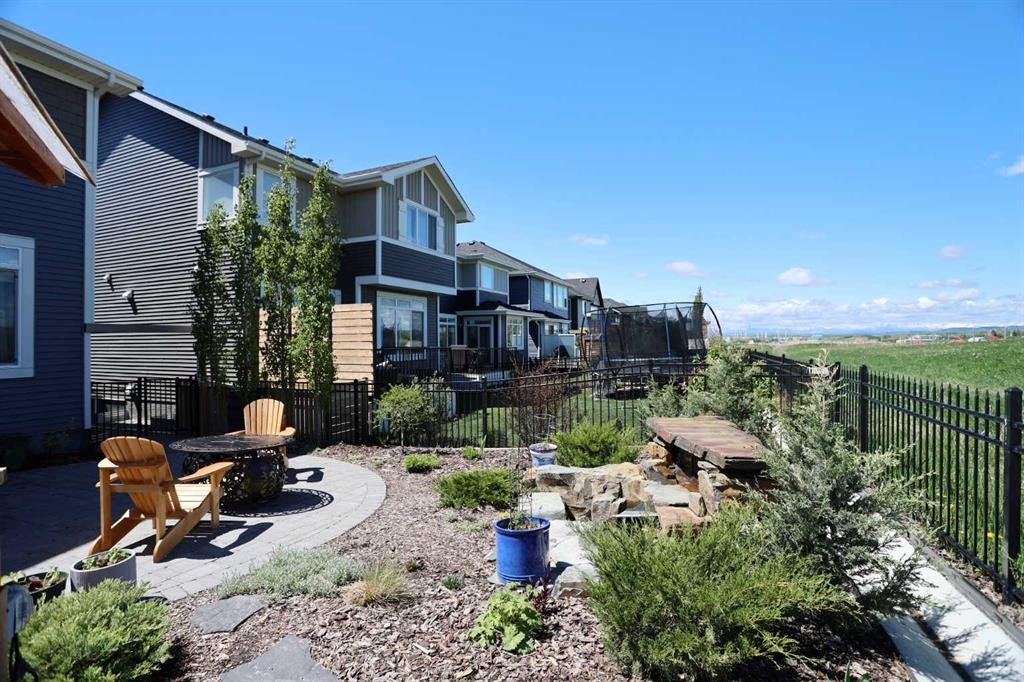 188 Sunrise Common, Cochrane, AB