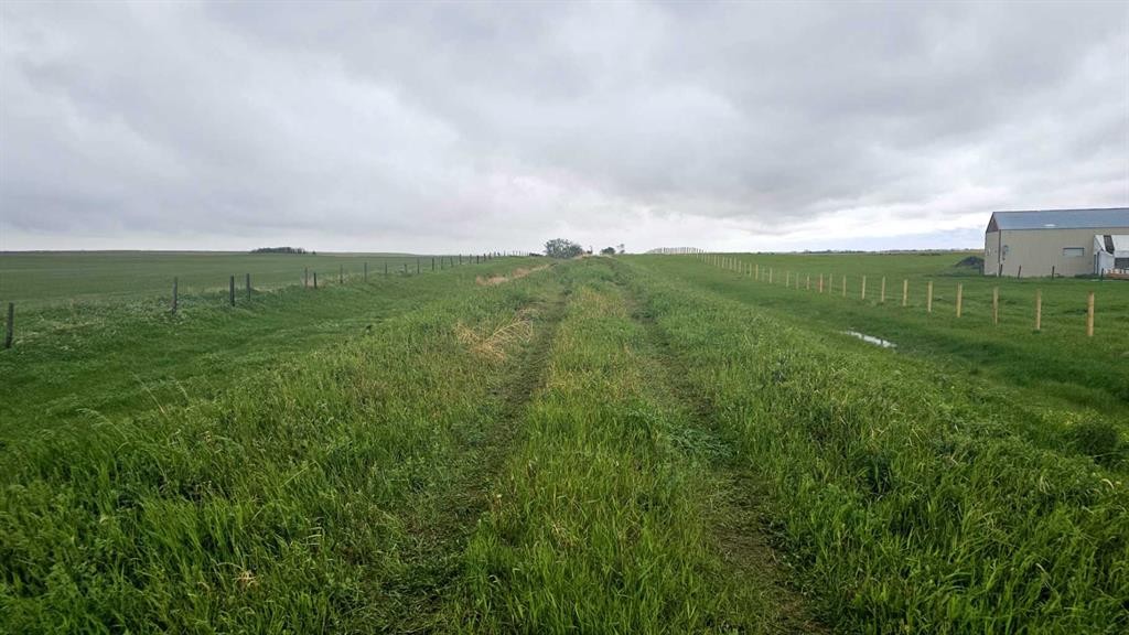 270182 Inverlake Road, Rural Rocky View County, AB