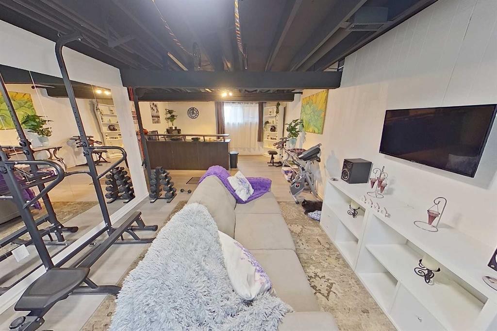 3232 Doverville Crescent Se, Calgary, AB - Indoor