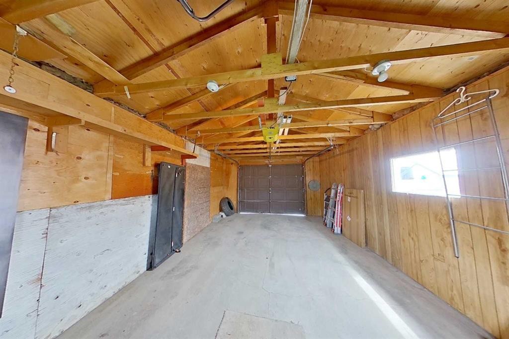 3232 Doverville Crescent Se, Calgary, AB - Indoor Photo Showing Basement