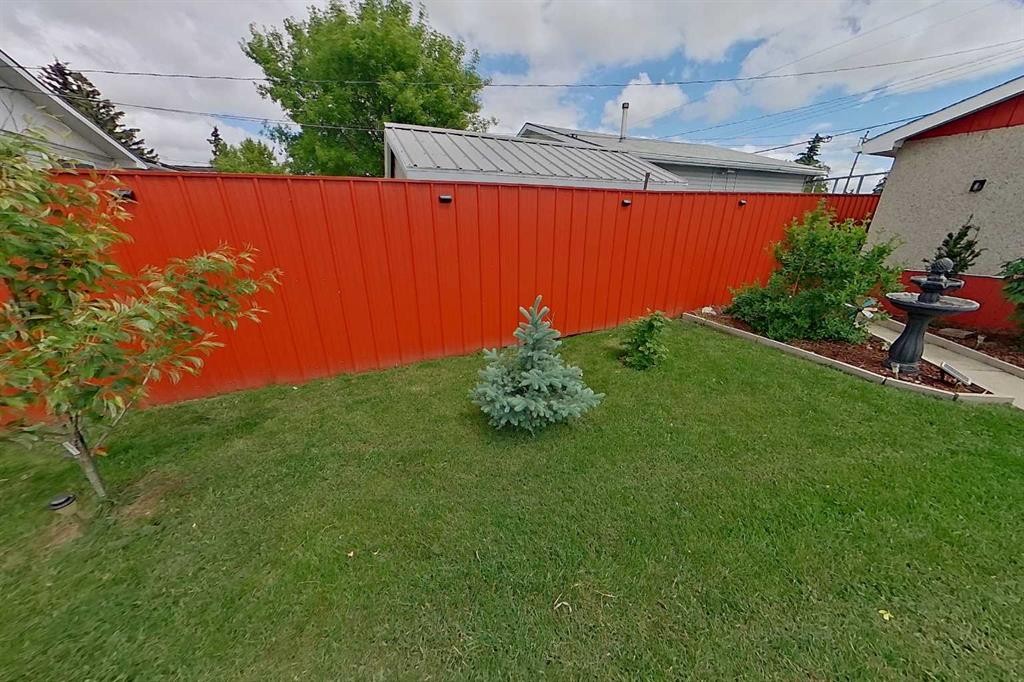 3232 Doverville Crescent Se, Calgary, AB - Outdoor