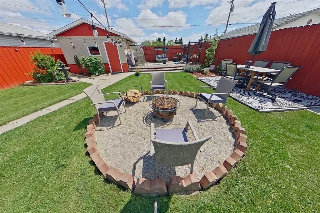 3232 Doverville Crescent Se, Calgary, AB - Outdoor