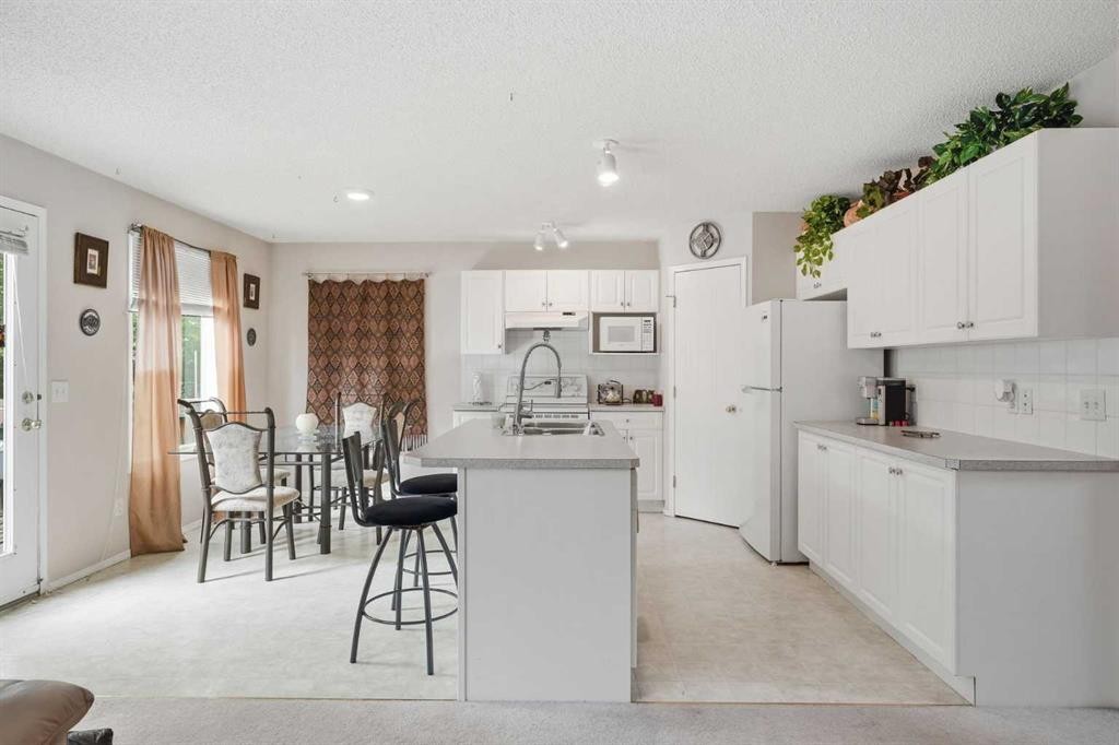 74 Tuscarora Heights Nw, Calgary, AB